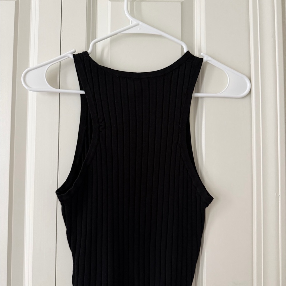 Black Ribbed H&M Tank Top - Picture 2 of 3
